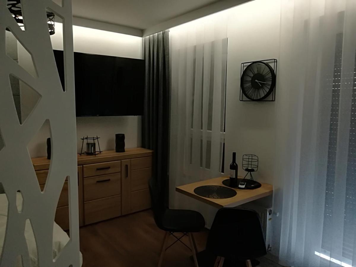 Apartament Wroclaw Centrum Dorzecze Legnickiej Kültér fotó